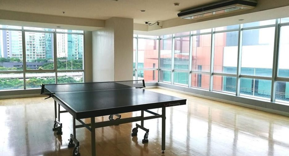 À vendre 2 chambres condo à Sathon, Bangkok