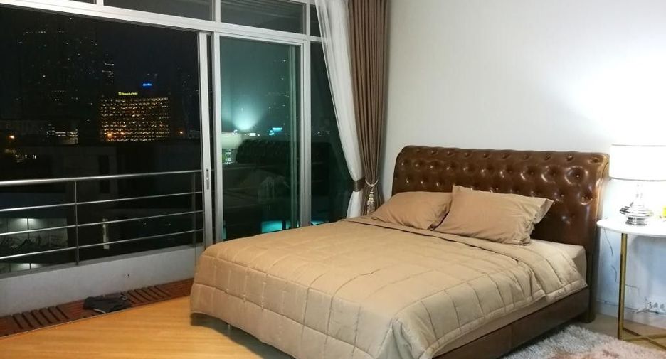 À vendre 2 chambres condo à Sathon, Bangkok