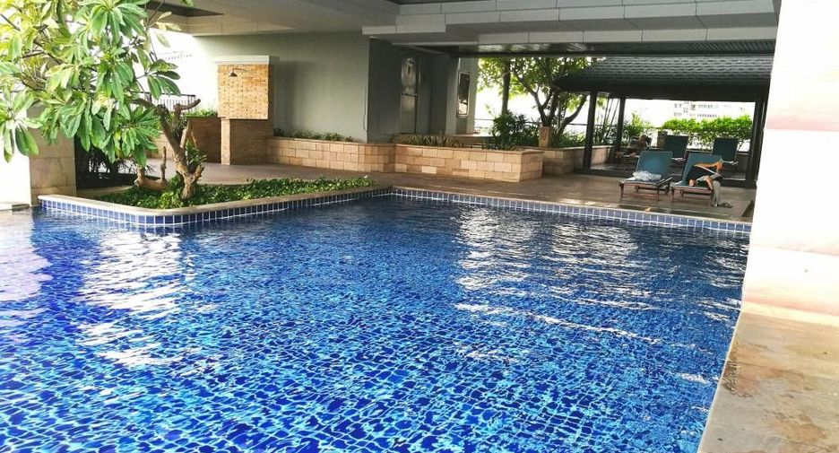 À vendre 2 chambres condo à Sathon, Bangkok