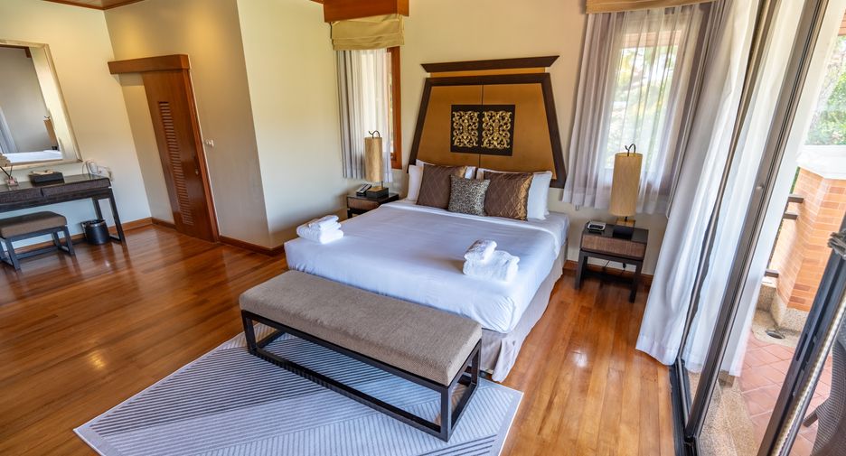 For sale 4 bedrooms villa in Thalang, Phuket