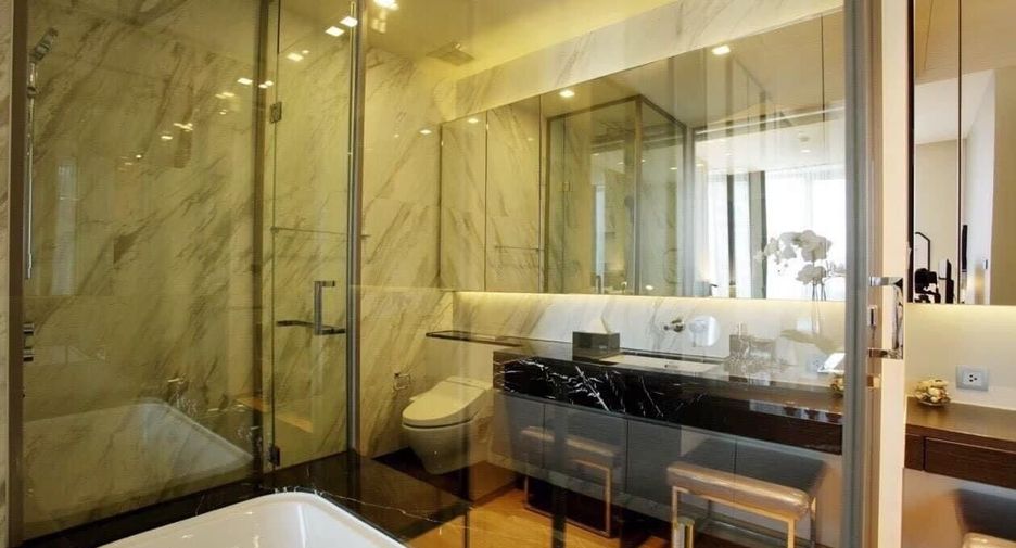 For rent 1 bed condo in Sathon, Bangkok