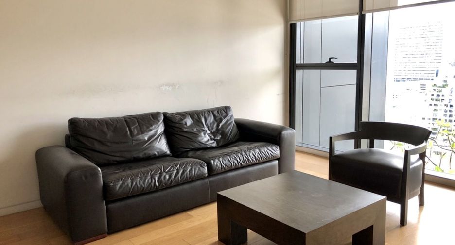 For rent 2 bedrooms condo in Sathon, Bangkok