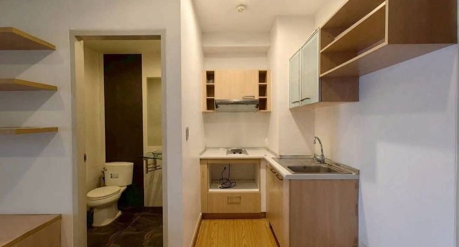 For sale 2 bedrooms condo in Ratchathewi, Bangkok