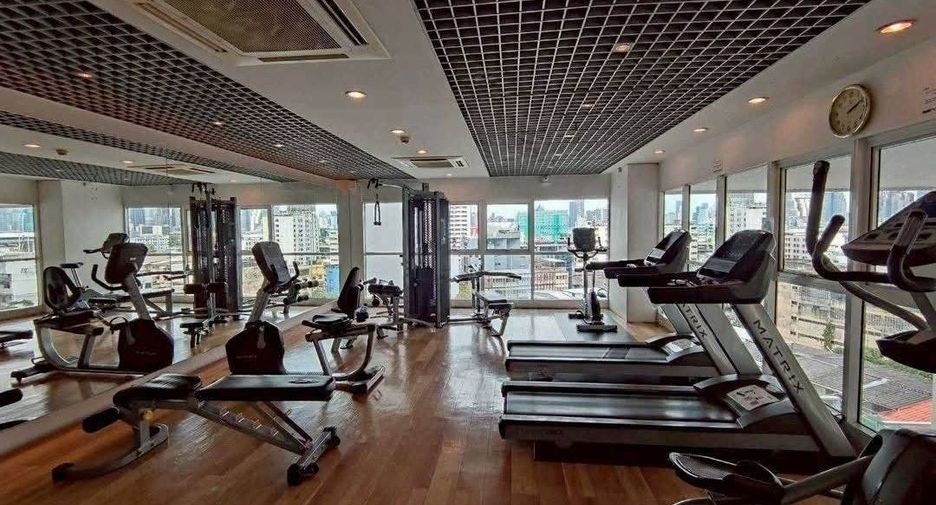 For sale 2 bedrooms condo in Ratchathewi, Bangkok