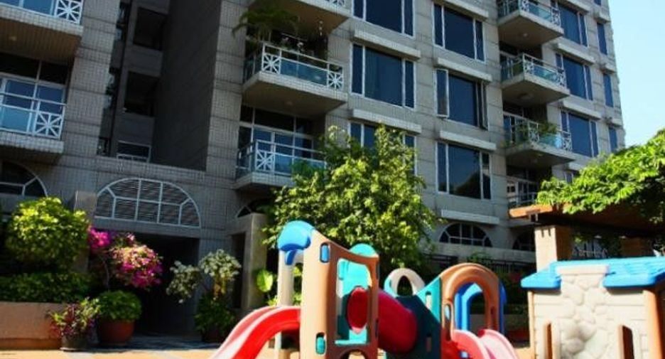 Condo en alquiler de 3 habitaciones en Pathum Wan, Bangkok