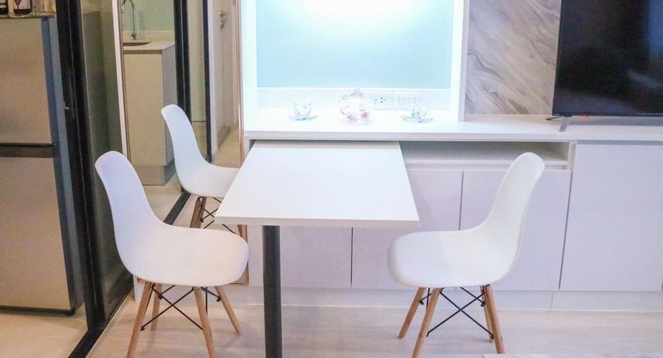 For rent 1 bed condo in Sathon, Bangkok