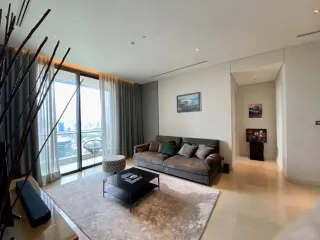 For rent 3 bedrooms condo in Pathum Wan, Bangkok
