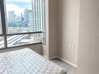 Wohnung zur Miete mit 1 Zimmer in Khlong Toei, Bangkok