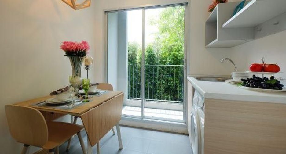 For sale studio condo in Thon Buri, Bangkok