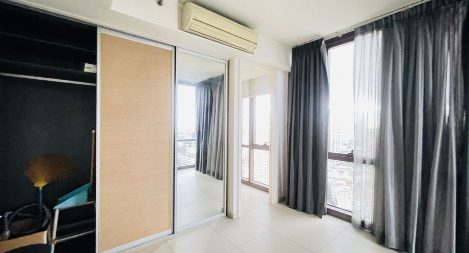 For sale 2 bedrooms condo in Khlong Toei, Bangkok