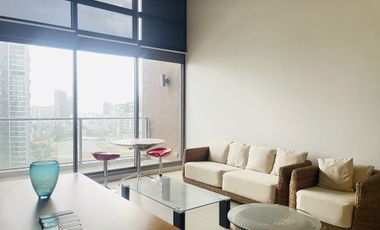 À vendre 2 chambres condo à Khlong Toei, Bangkok