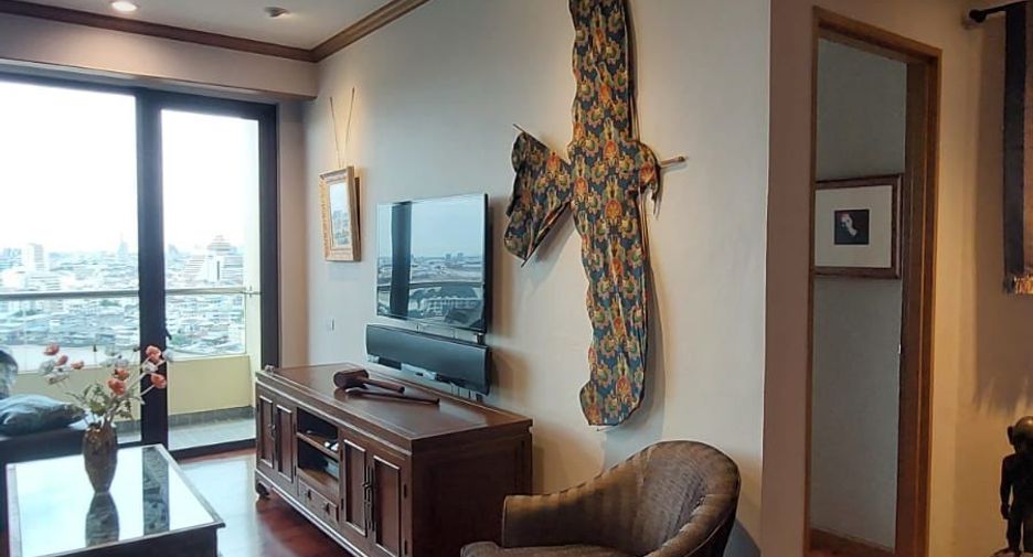 For rent 1 bed condo in Khlong San, Bangkok
