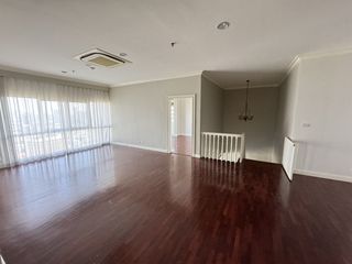 Wohnung zur Miete mit 4 Zimmer in Sathon, Bangkok