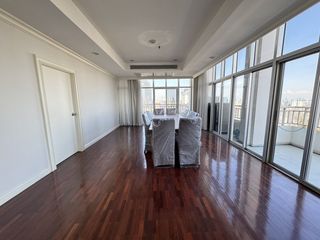 Wohnung zur Miete mit 4 Zimmer in Sathon, Bangkok
