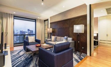 For rent 3 bedrooms condo in Khlong Toei, Bangkok