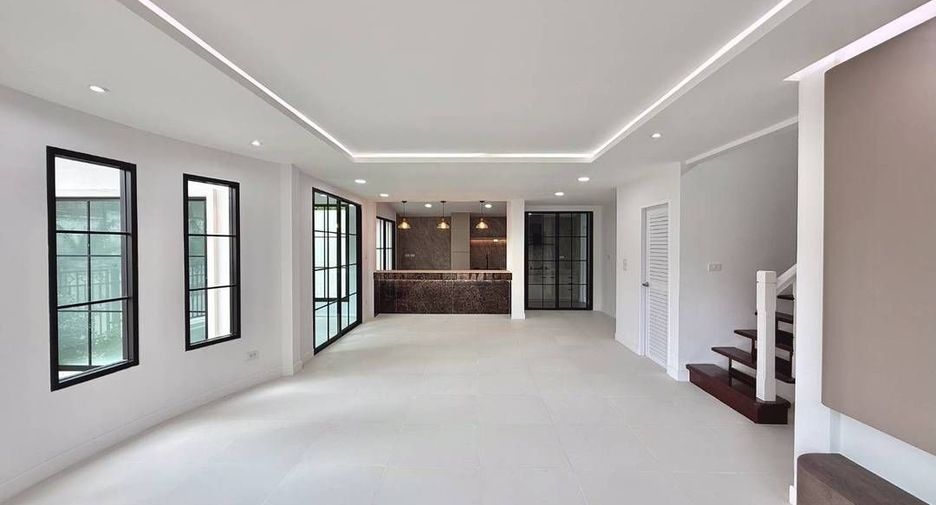À vendre 4 chambres maison à Mueang Phuket, Phuket