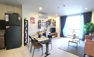 À vendre et à louer 2 chambres condo à Bang Rak, Bangkok