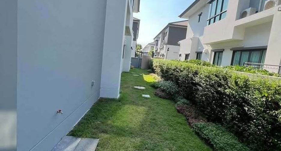For rent 4 bedrooms house in Sai Mai, Bangkok