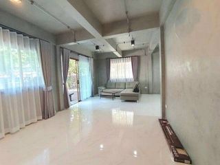 For rent 3 bedrooms house in Bang Kapi, Bangkok