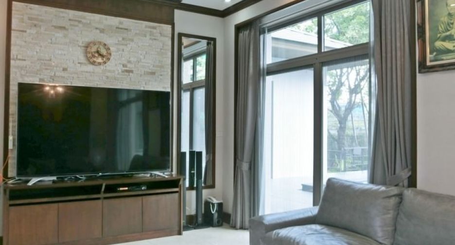 For sale 4 ベッドルーム house in Prawet, Bangkok