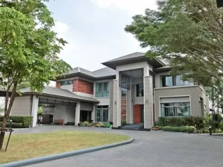 For sale 4 ベッドルーム house in Prawet, Bangkok