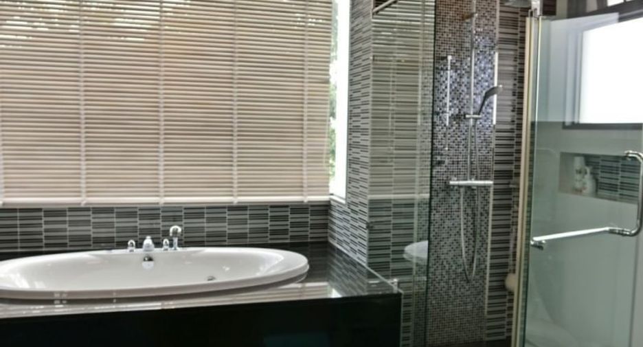 For sale 4 ベッドルーム house in Prawet, Bangkok