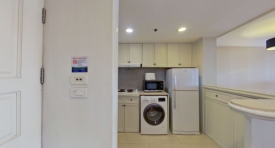 For rent 1 bed apartment in Khlong Toei, Bangkok
