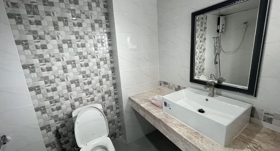 For rent 1 bed condo in Sathon, Bangkok