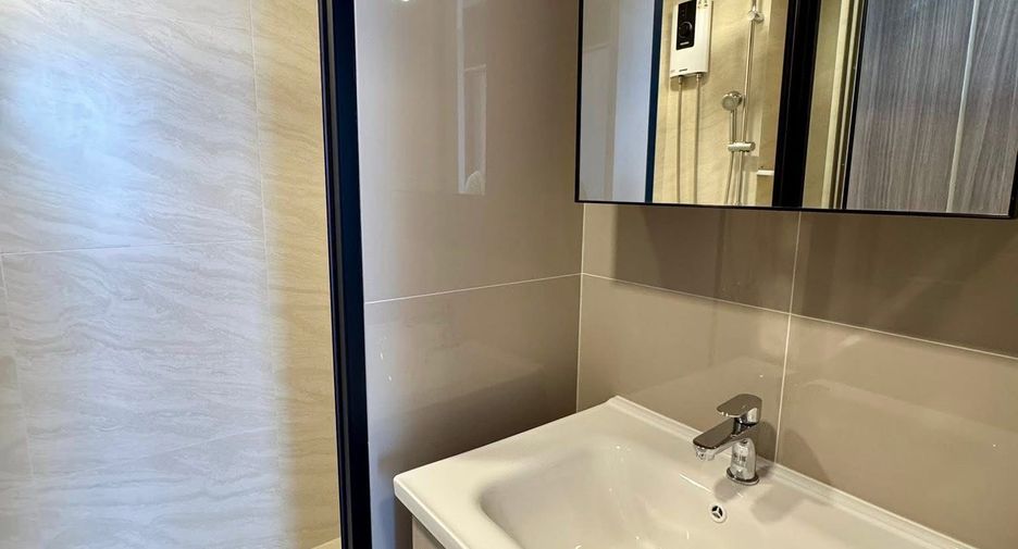 For rent 2 bedrooms condo in Mueang Phuket, Phuket
