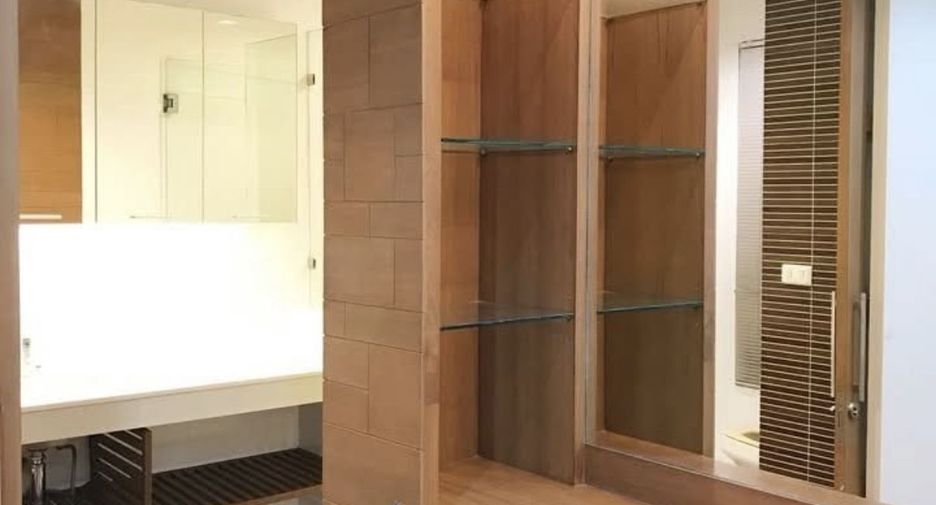 For rent 3 bedrooms house in Wang Thonglang, Bangkok