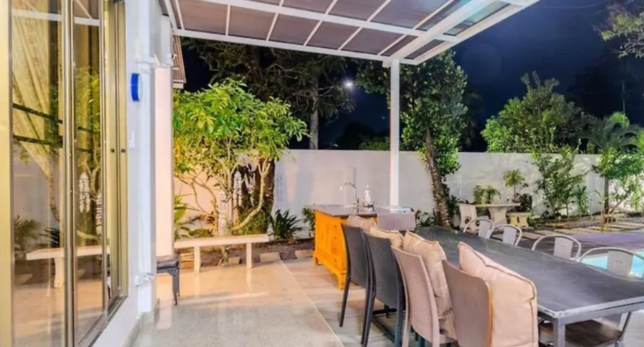 Villa zur Miete mit 4 Zimmer in Mueang Phuket, Phuket