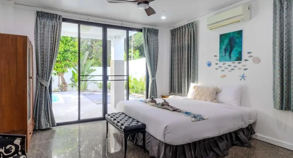 Villa zur Miete mit 4 Zimmer in Mueang Phuket, Phuket