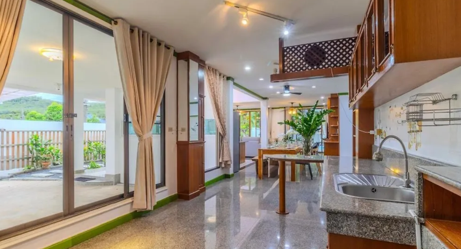 Villa zur Miete mit 4 Zimmer in Mueang Phuket, Phuket