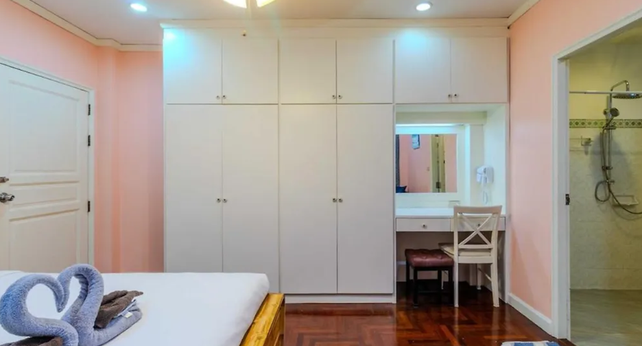 Villa zur Miete mit 4 Zimmer in Mueang Phuket, Phuket