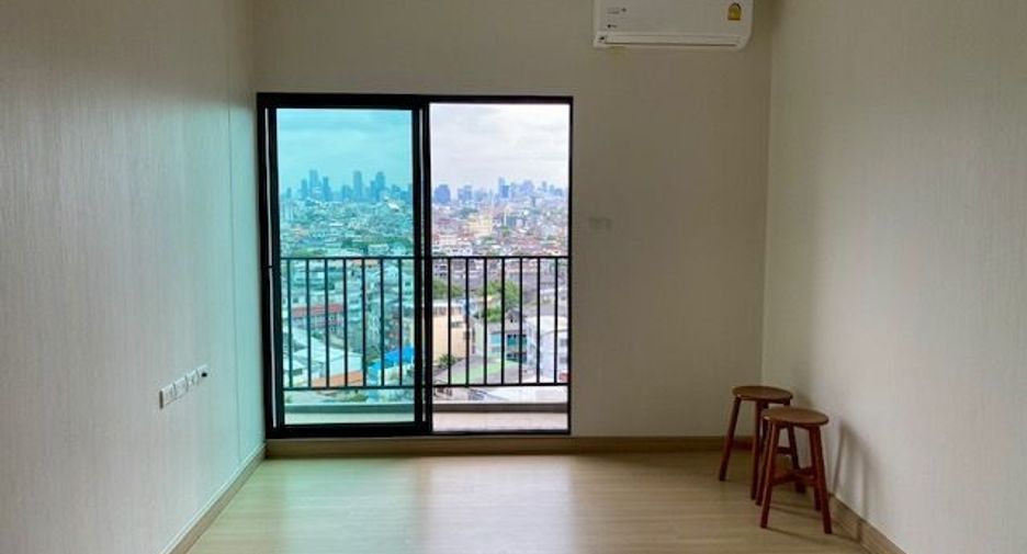 For sale 2 bedrooms condo in Khlong San, Bangkok