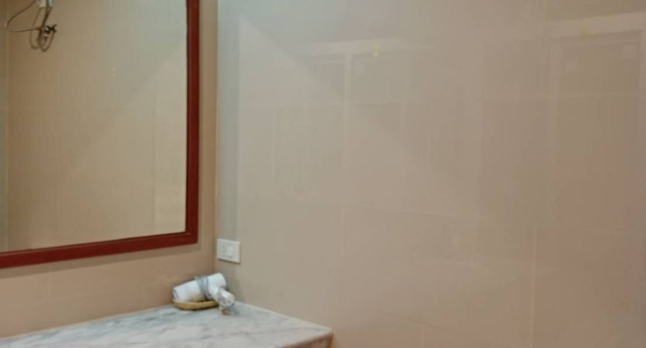 À vendre 4 chambres condo à Watthana, Bangkok