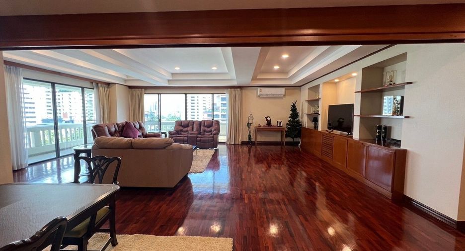 À vendre 4 chambres condo à Watthana, Bangkok