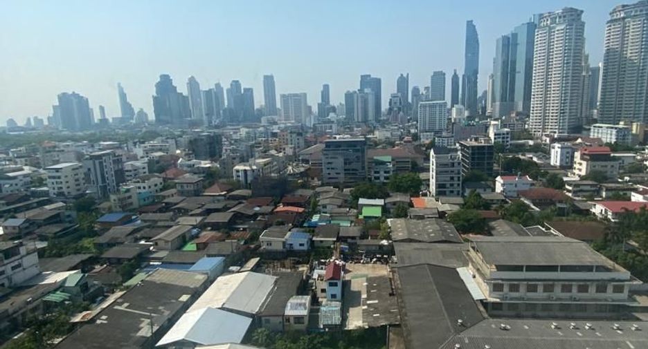 For rent 2 bedrooms condo in Sathon, Bangkok