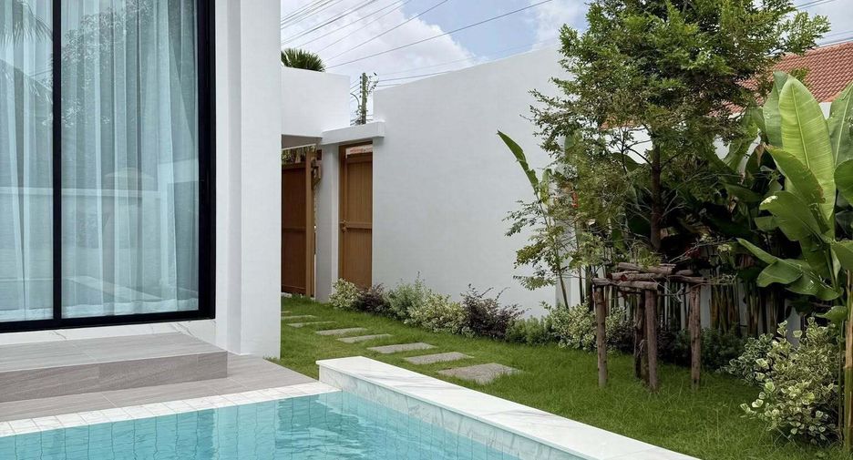 For sale 3 bedrooms villa in Mueang Phuket, Phuket