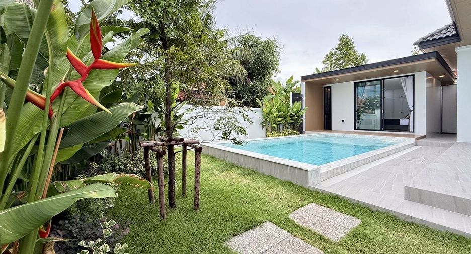 For sale 3 bedrooms villa in Mueang Phuket, Phuket