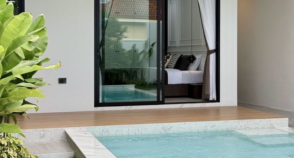 For sale 3 bedrooms villa in Mueang Phuket, Phuket