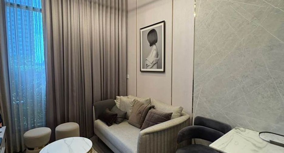 For rent 2 bedrooms condo in Ratchathewi, Bangkok