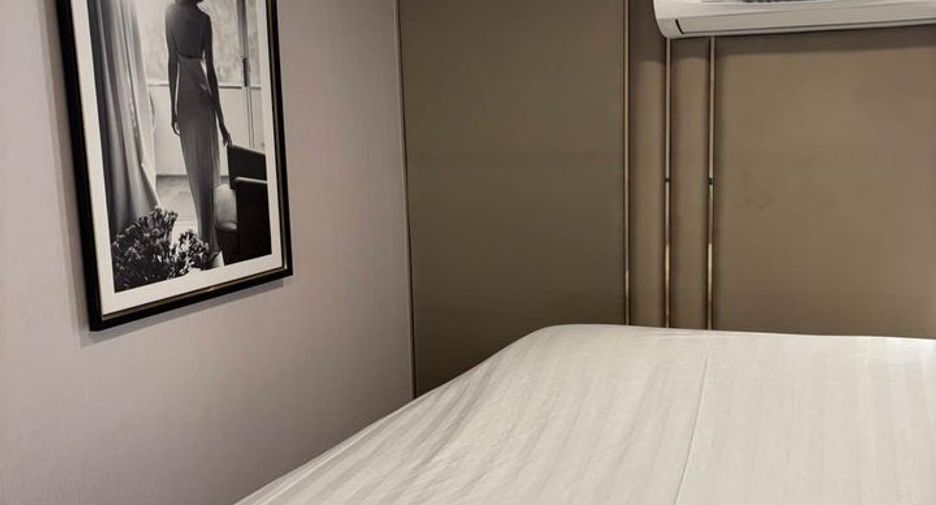 For rent 2 bedrooms condo in Ratchathewi, Bangkok