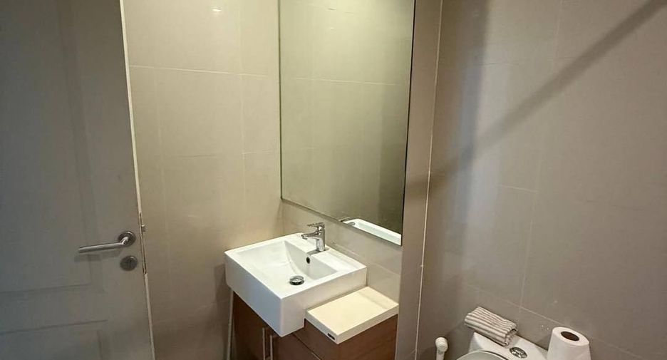 Wohnung zur Miete mit 1 Zimmer in Khlong Toei, Bangkok
