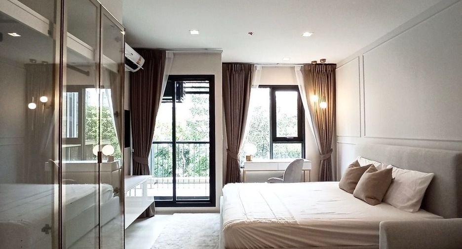 À louer studio condo à Pathum Wan, Bangkok