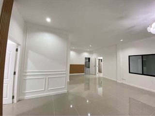 Casa en venta de 3 habitaciones en Thalang, Phuket