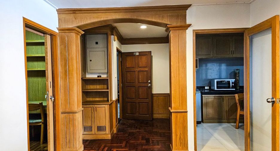 Продажа 3 спальни кондо в Щаттхана, Бангкок