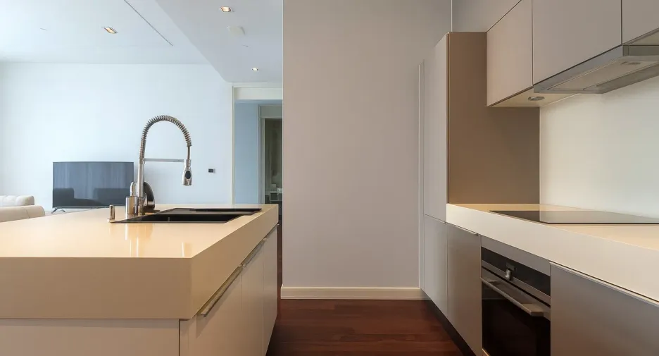 For sale 2 bedrooms condo in Khlong Toei, Bangkok
