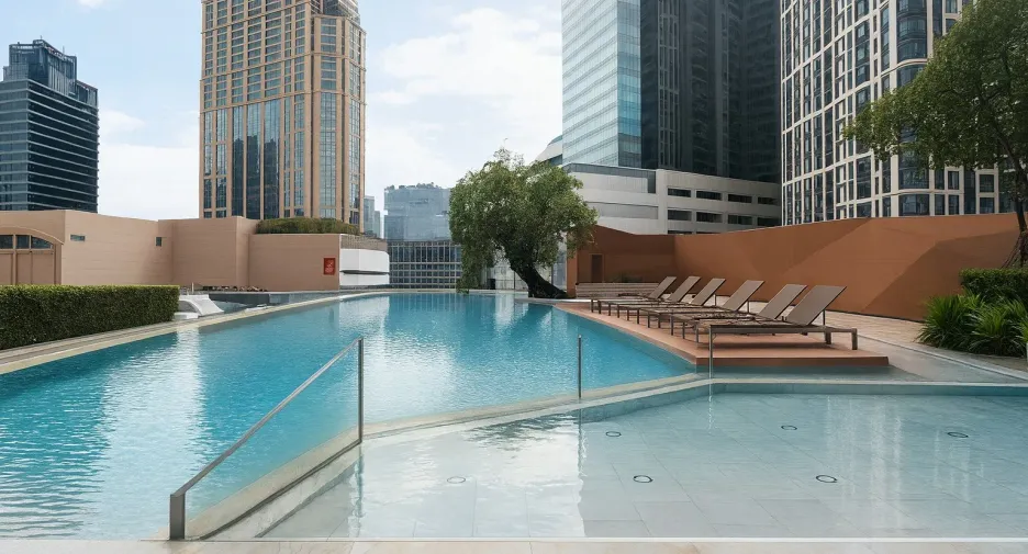 For sale 2 bedrooms condo in Khlong Toei, Bangkok