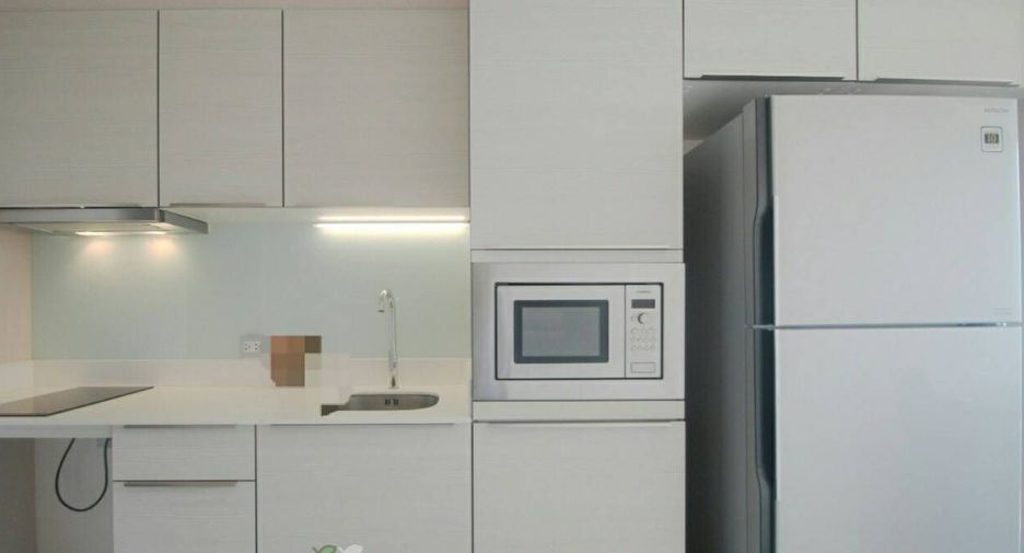 For sale and for rent 2 bedrooms condo in Watthana, Bangkok